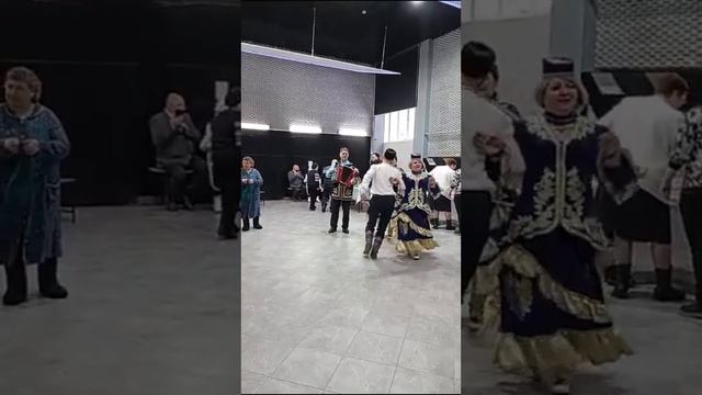 МЕЖРЕГИОНАЛЬНЫЙ ФЕСТИВАЛЬ-КОНКУРС «ИГРАЙ, ГАРМОНЬ!» В ДК «СУДОСТРОИТЕЛЬ»