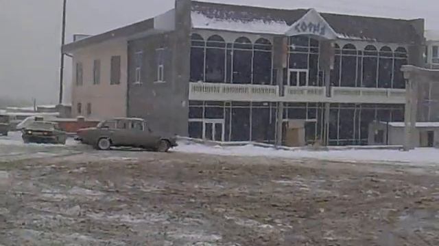 Шиха таскает)))