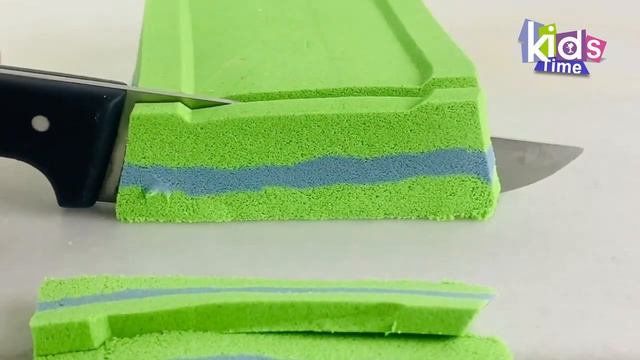 Кинетический песок #1 - кинетический песок для детей! Игры с кинетическим песком - занятие с кинети