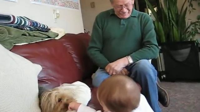 Eli, Papa and Tika