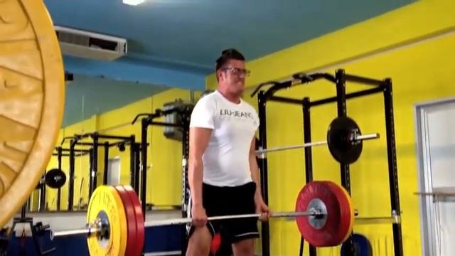 Sid (88kg 29yo) - First deadlift 1rm session ever (2014/JAN/14) almost 2 x bodyweight