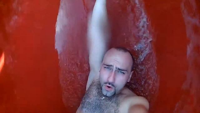 Первый раз с горки!