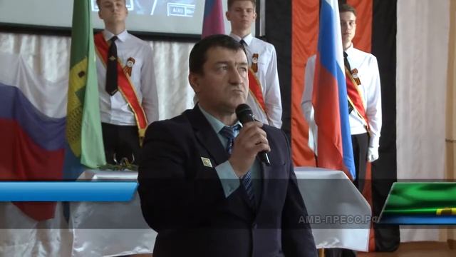 Парта героя проект, объединяющий поколения