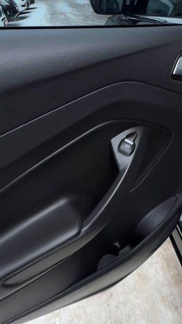 Ford Kuga Кроссовер Titanium 2.5 AT 2016г