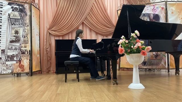 Добикова Лидия. А.Мачавариани " Базалетское озеро". Преподаватель Хабирова Э.И.