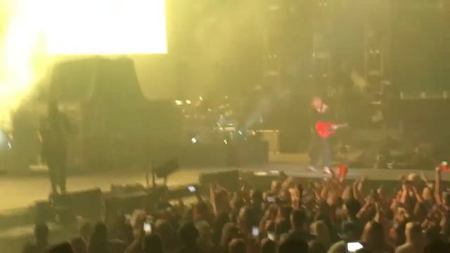 5 Seconds of Summer - Teeth (Live in Orlando 10/26/2019)