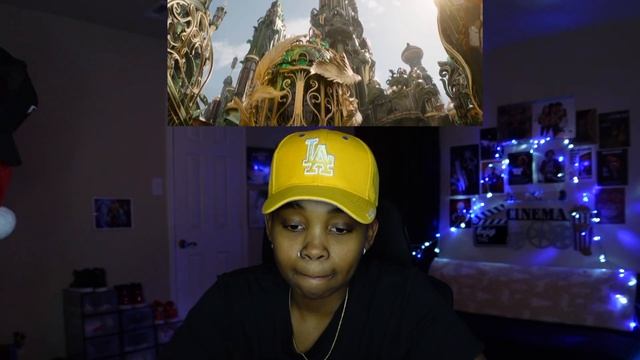 WICKED  - ARIANA GRANDE & CYNTHIA ERIVO  - FIRST LOOK | KDEEZY REACTS