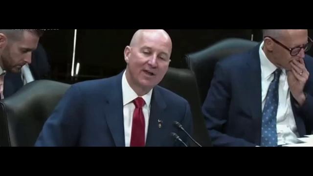 США МОЧАТ САМИ СЕБЯ !