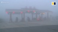 Heavy smog and fog in eastern China disrupts daily life