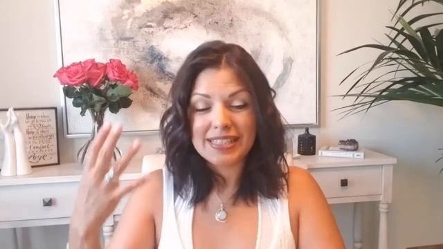 LIBRA BIRTHDAY TAROT READING... Solar Return Year (2021-2022)