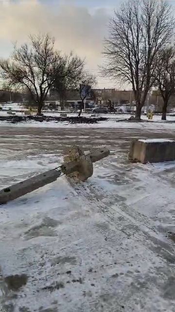 Донецк, вокзал, продан в частные руки и закрыт