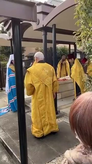 Митрополит Серафим возглавил богослужении у мощей свт. Николая Японского на  кладбище Yanaka в Токио