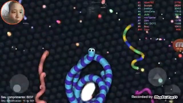 jogando slither. io