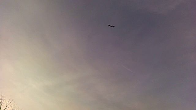 полярис взлетает с пашни