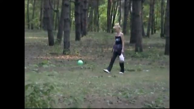 2004 09 19  в соснах біля дачі в селі Вільно