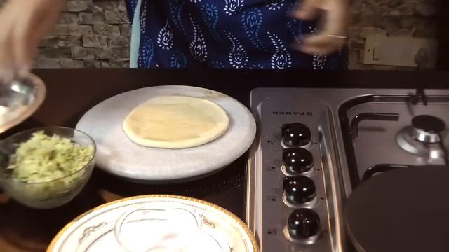 Papita Paratha Recipe -  Raw Papaya Stuffed Paratha