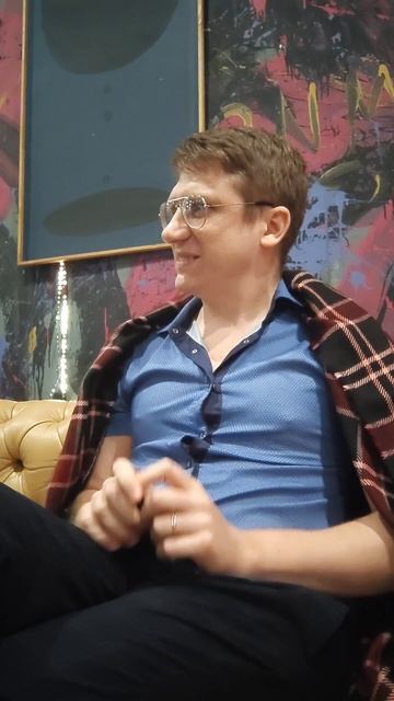 Вскрылись два шерифа ч.0 играем в мафию, ведущий отыгрывает за опаздывающего игрока #мафия