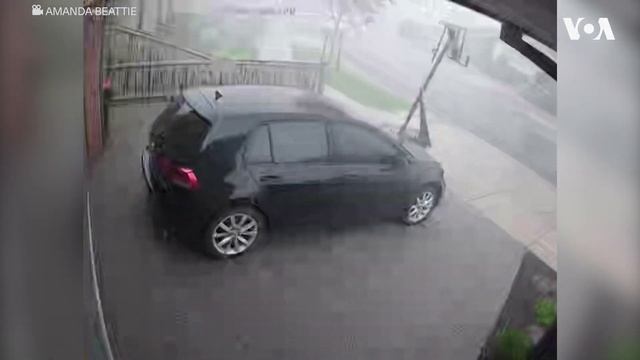 Невремето во Австралија помести кошаркарски обрач
