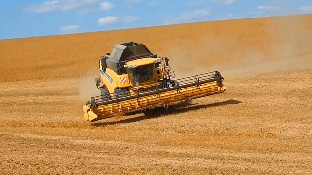 Žatva sóje // HARVEST 2017 - New Holland, Tatra