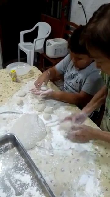 Fazendo moti ( bolinho de arroz japonês) ju japa e bathan