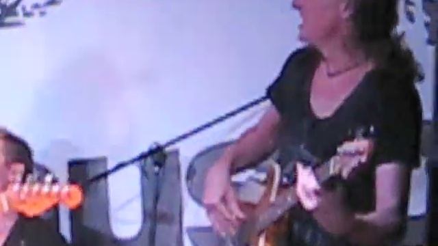 Sherman Robertson Band - 'Am I Losing You'