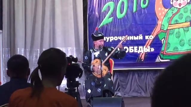 Children's Throat Singing Competitions in Kyzyl 2016 - Tuva