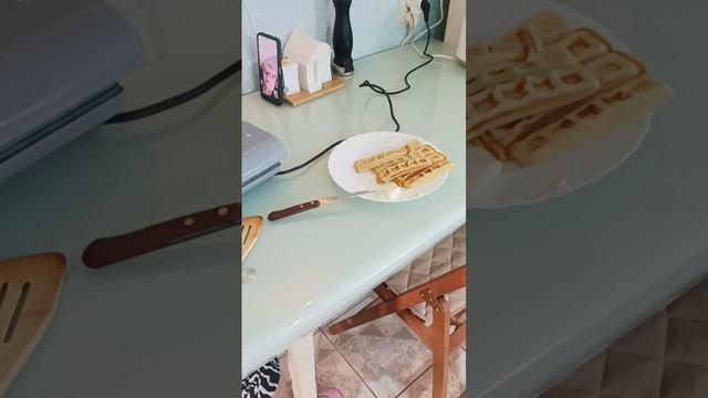 Электровафельница