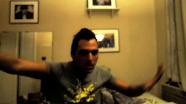 - Fabian Maamari / Testar "Four Loko"!!
