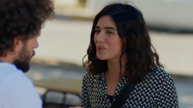 Туна и Дениз душу изливают - турецкий сериал Любит не любит 35 Серия