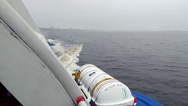 Метеор-048. Встаём на крылья. Дождь над Онежским озером.