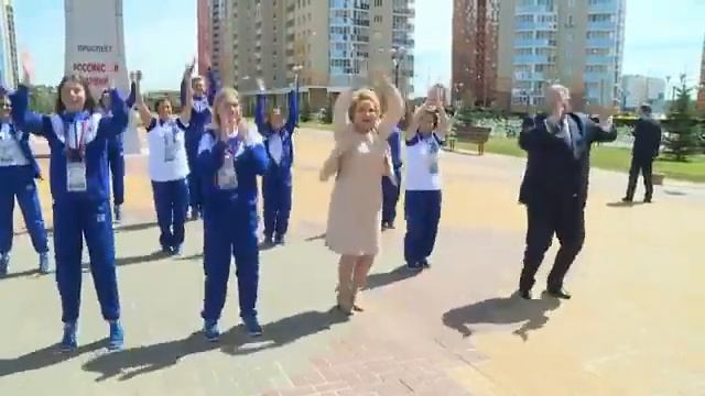 Матвиенко призвала возродить комсомол