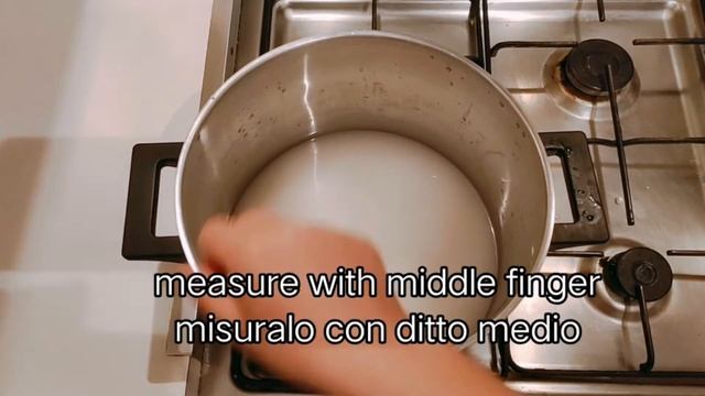 Easy Chinese food:rice riso bianco