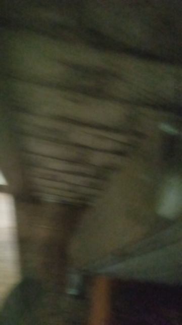 не курите также как показано на видео,это вредит вашему здоровью