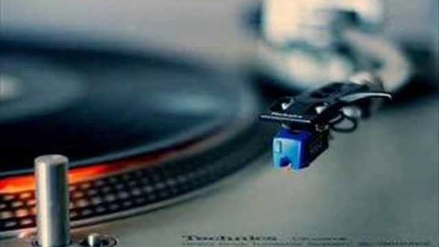 AlexUnder Base feat frisco-Free