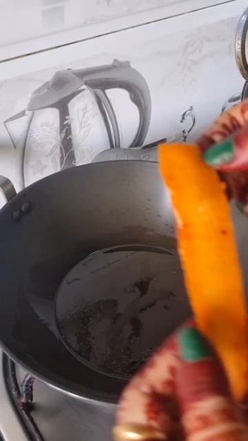 CARROT CHIPS🥕 #carrot #chips #chipsrecipe #crispy #crunchy #carrotrecipe #viral #shorts #trending
