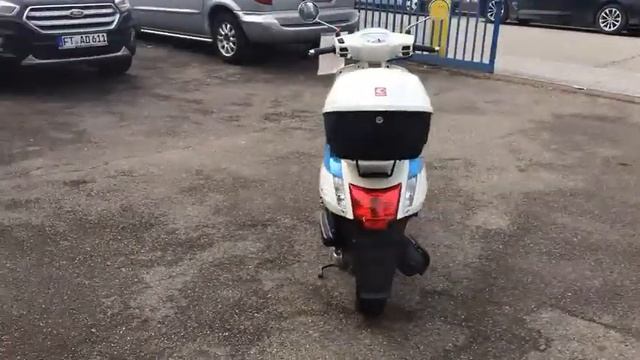Kymco Like 50 LX 2T mit Original 394 km von Roller Zentrum