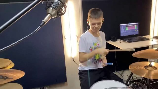 Ласковый Май - Белые Розы(Drum cover by Ivan Permyakov).mp4