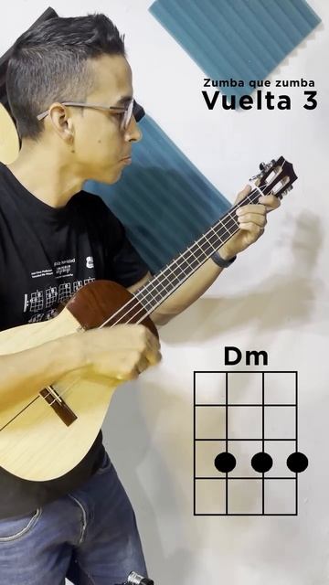 учимся играть. на укулеле.