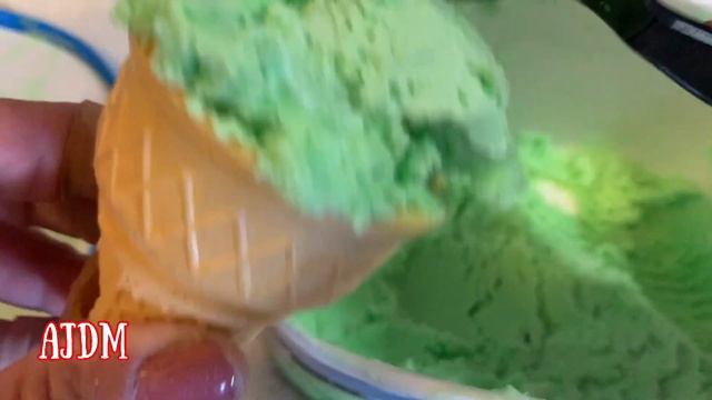 BUKO Pandan Magnolia Ice Cream