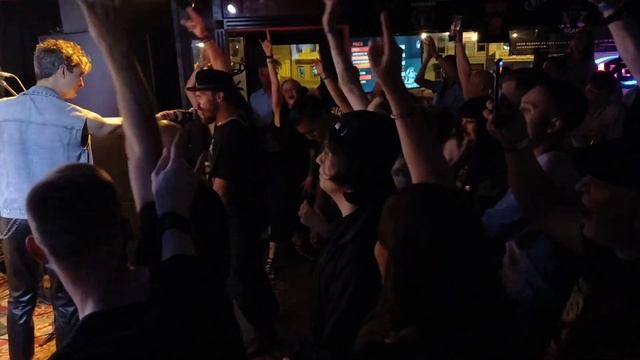 High Voltage - Highway to Hell (AC/DC Cover)