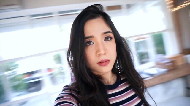 Vlog พามาดูร้าน Emmie's ร้านกาแฟที่สาวๆชอบมาถ่ายรูป