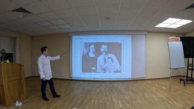 Горький сам был на дне