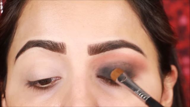 घर बैठे स्मोकी ऑय मेकअप कैसे करें  How to Do Perfect Smokey Eyes in 3 Steps | Deepti Ghai Sharma