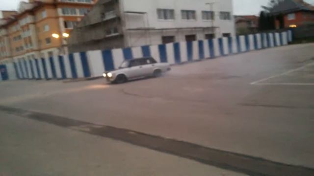 ВАЗ 2105 в занос. LADA Club Калининград.
