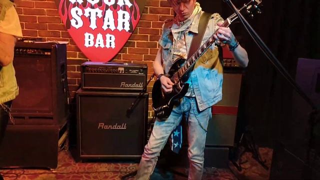 High Voltage - Big Gun (AC/DC Cover)