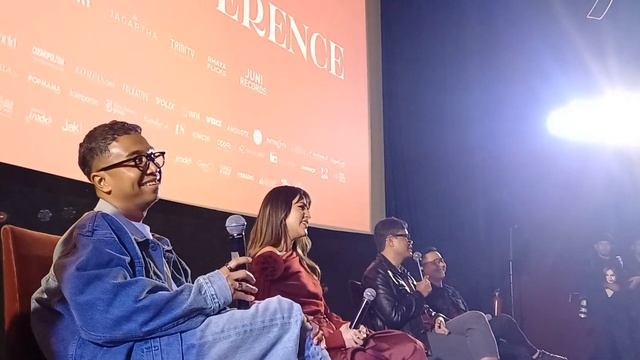 Sisi Lain Raisa di Film Harta Tahta Raisa
