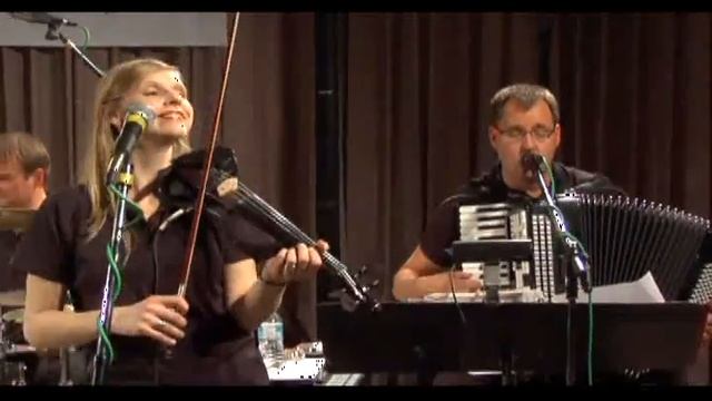 Zirka  -  Bodai Cya Kohut Znudiv