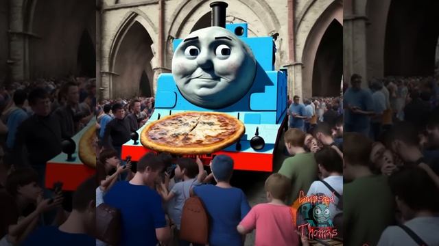 Жутки паровозик Томас Cursed Thomas the Tank Engine Train Eats Pizza