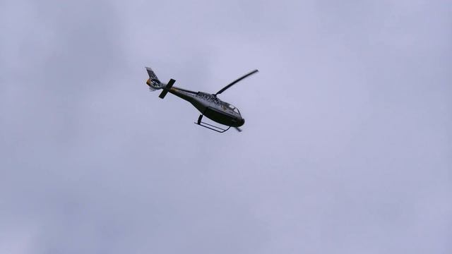 STUNNING HUGE RC EUROCOPTER EC-120 KOLIBRI TURBINE MODEL HELICOPTER FLIGHT DEMO BY BERND PÖTING