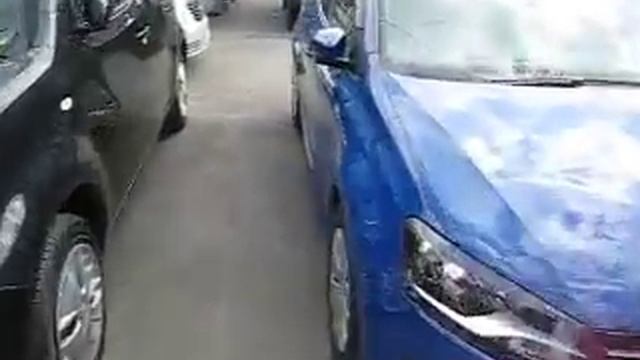 キューブキュービック15M プレミアムインテリア 18年 検2年付き 68,513km ブラック 35万円